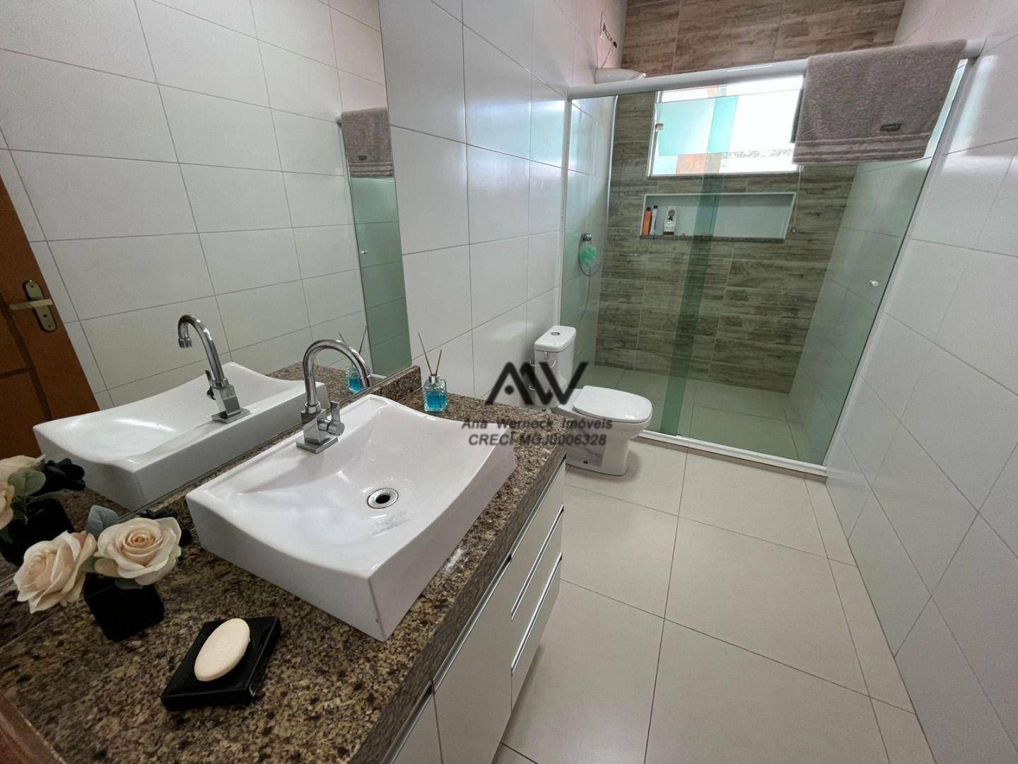 Casa à venda com 4 quartos, 344m² - Foto 13