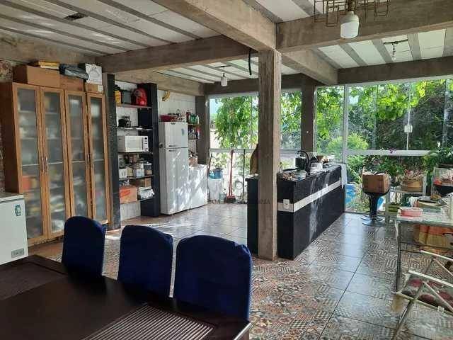 Casa à venda com 4 quartos, 240m² - Foto 4