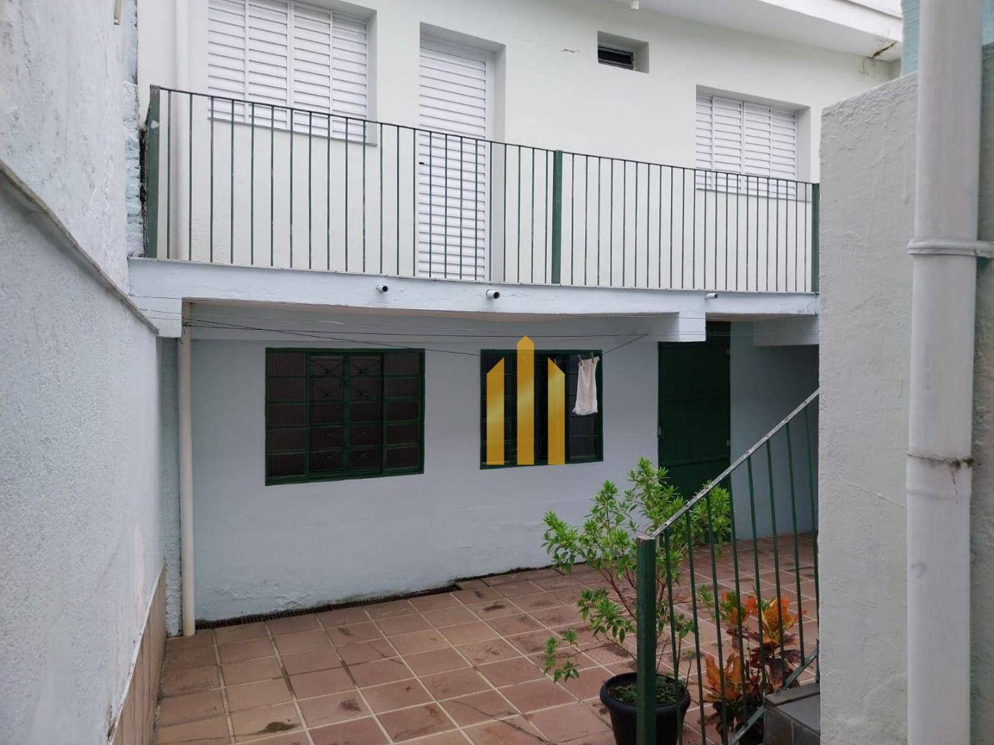 Casa à venda com 3 quartos, 150m² - Foto 4