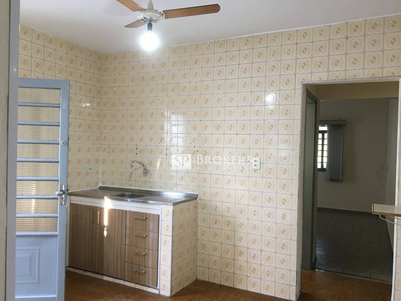 Casa à venda com 4 quartos, 180m² - Foto 16