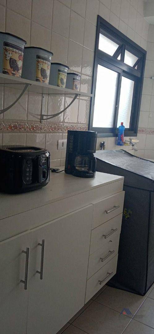 Apartamento à venda com 3 quartos, 101m² - Foto 6