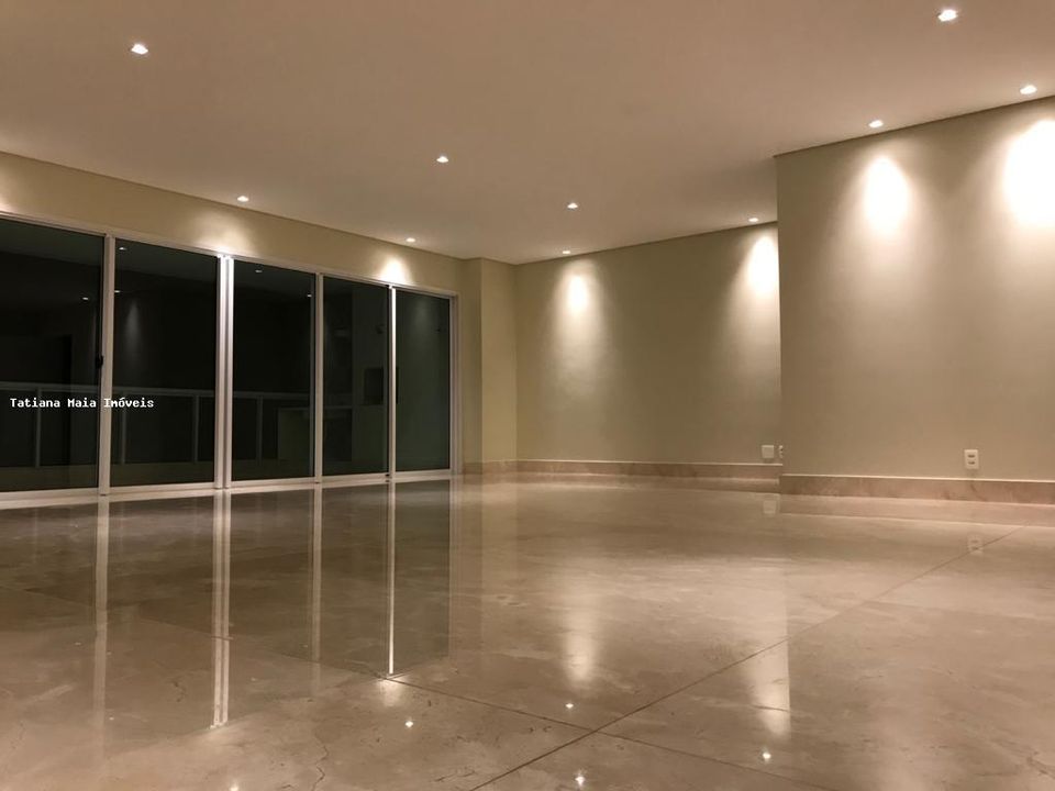 Apartamento à venda com 3 quartos, 282m² - Foto 4