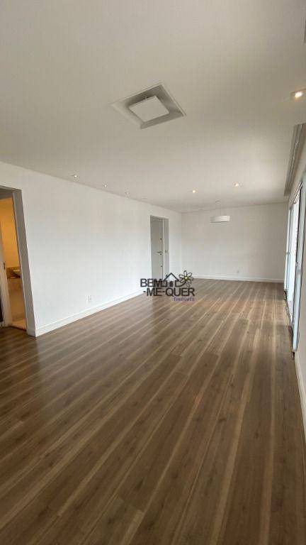 Apartamento à venda com 3 quartos, 131m² - Foto 30