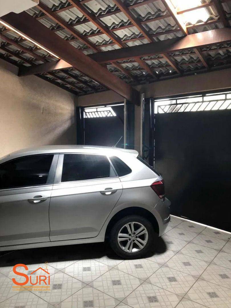 Sobrado à venda com 3 quartos, 100m² - Foto 4