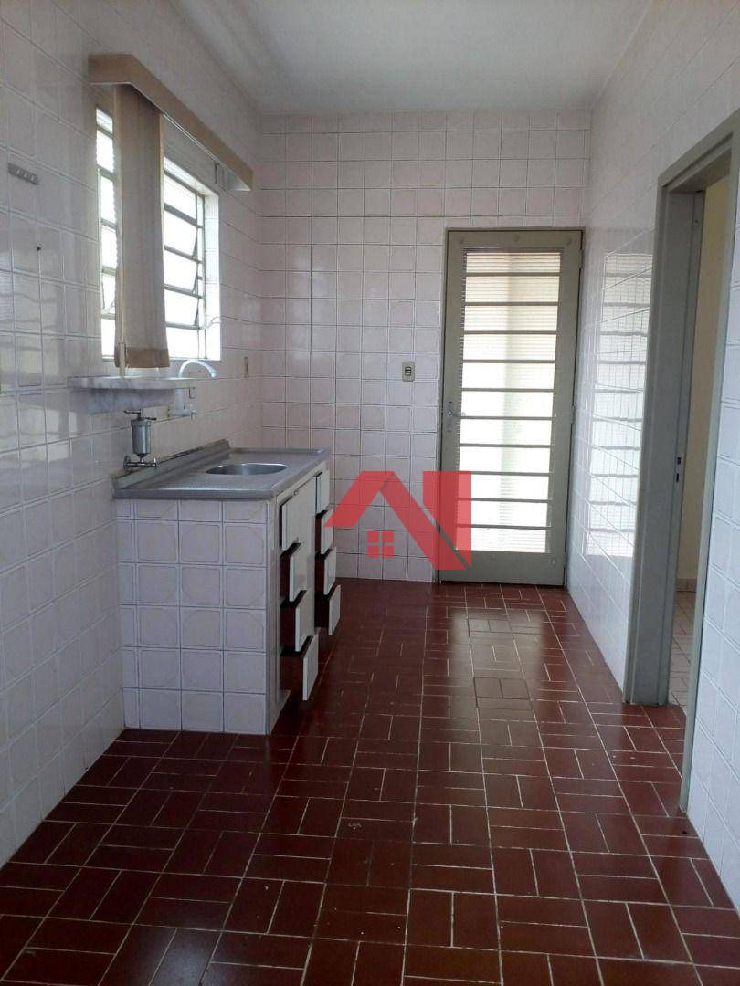 Casa à venda com 2 quartos, 114m² - Foto 5