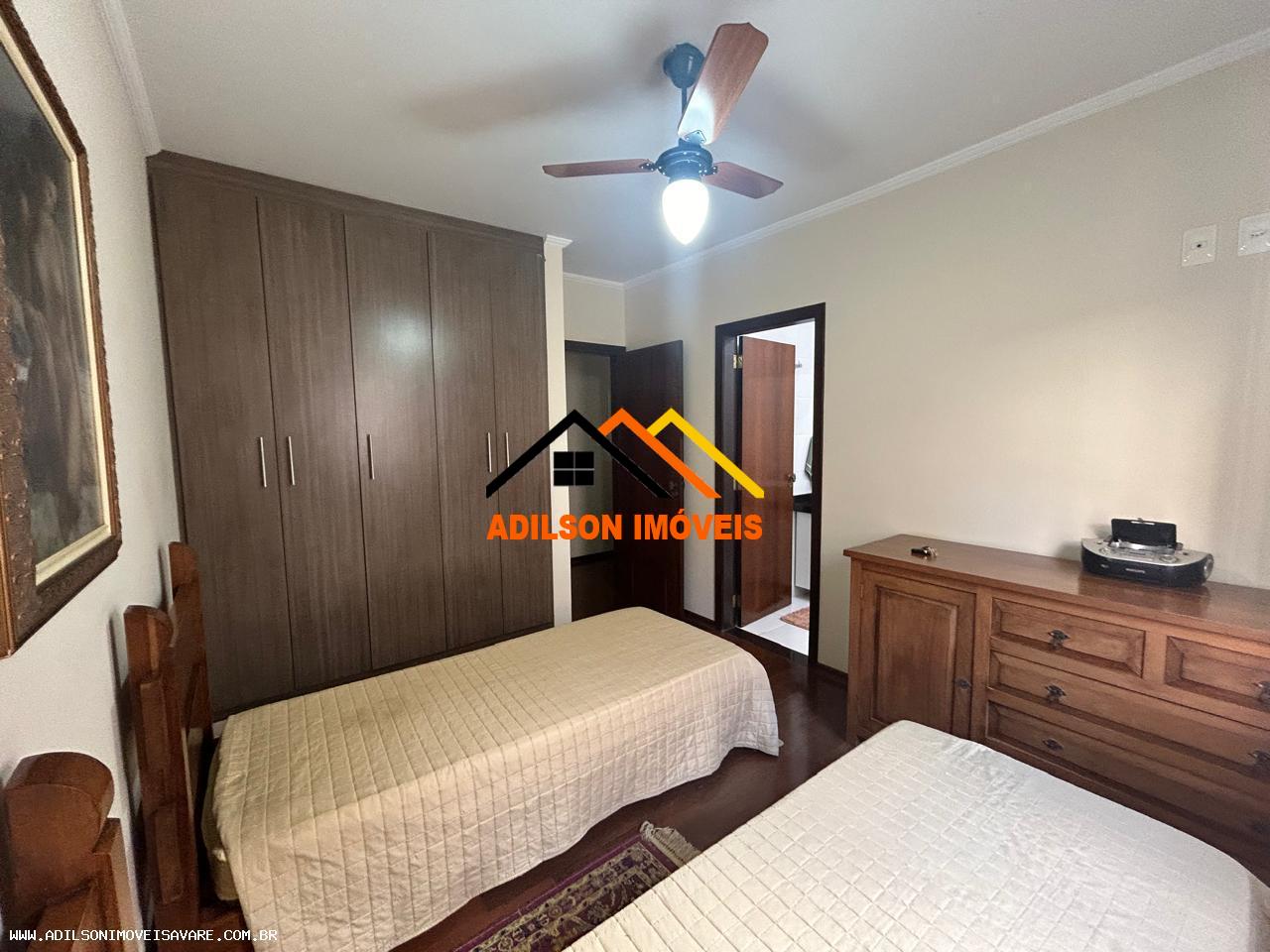 Casa para alugar com 3 quartos, 580m² - Foto 7