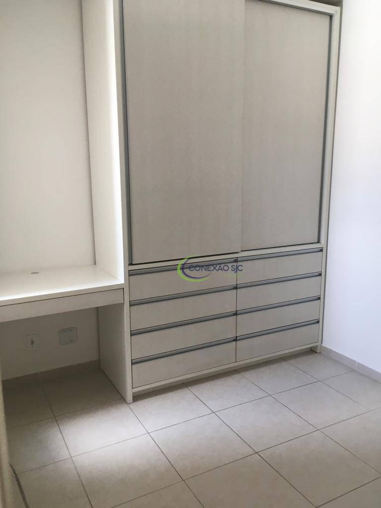 Apartamento para alugar com 2 quartos, 82m² - Foto 5