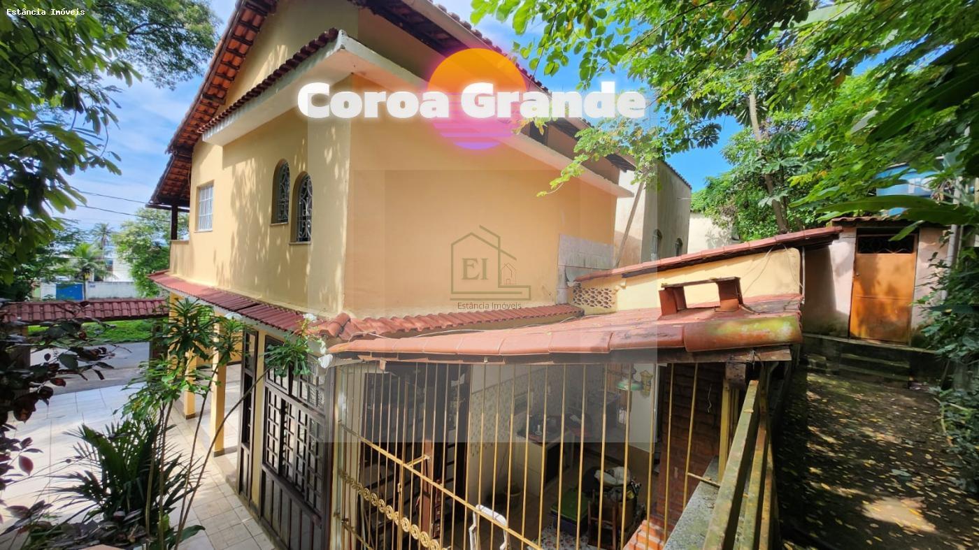 Casa à venda com 3 quartos, 340m² - Foto 4