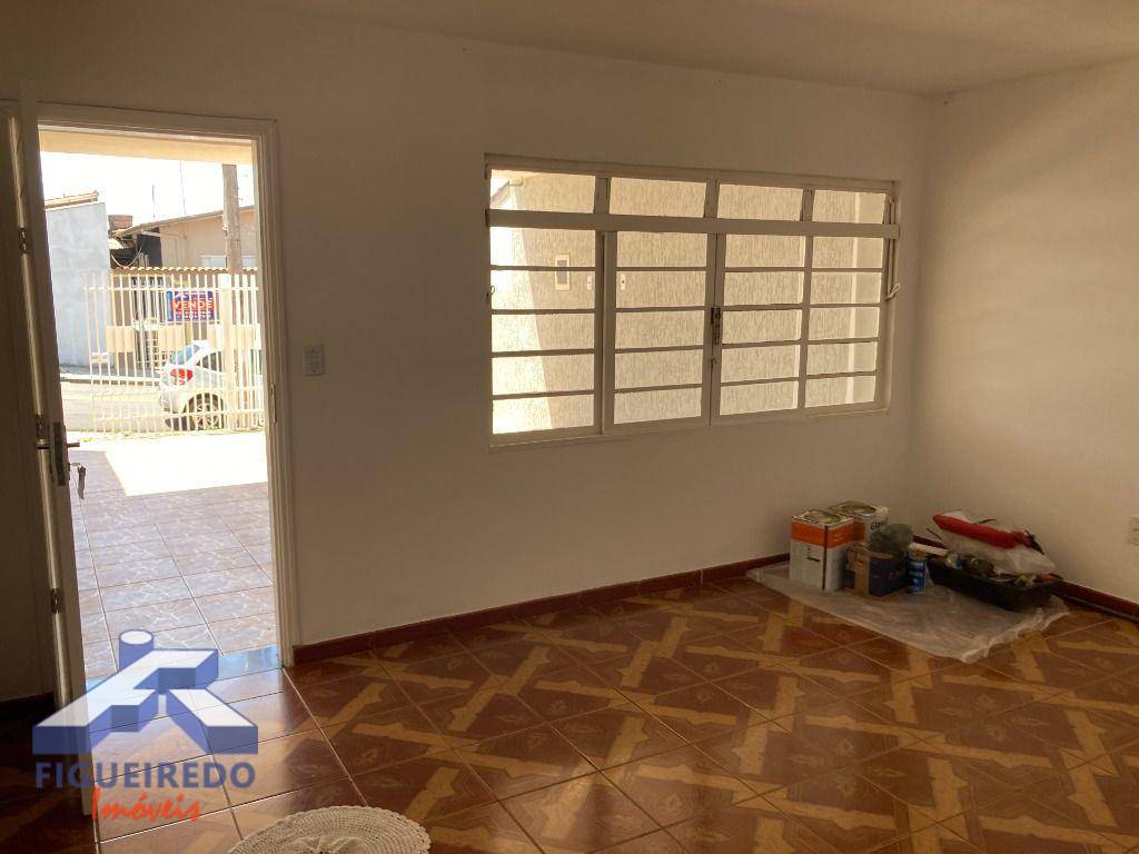 Casa à venda com 3 quartos, 153m² - Foto 3