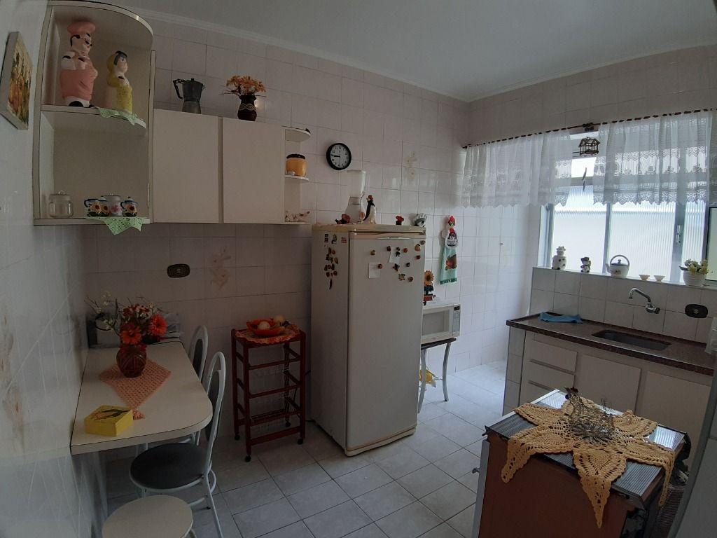 Apartamento à venda com 2 quartos, 65m² - Foto 11