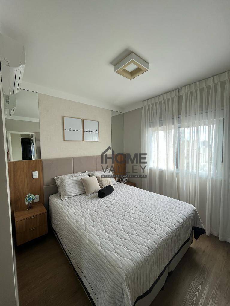 Apartamento à venda com 3 quartos, 94m² - Foto 11