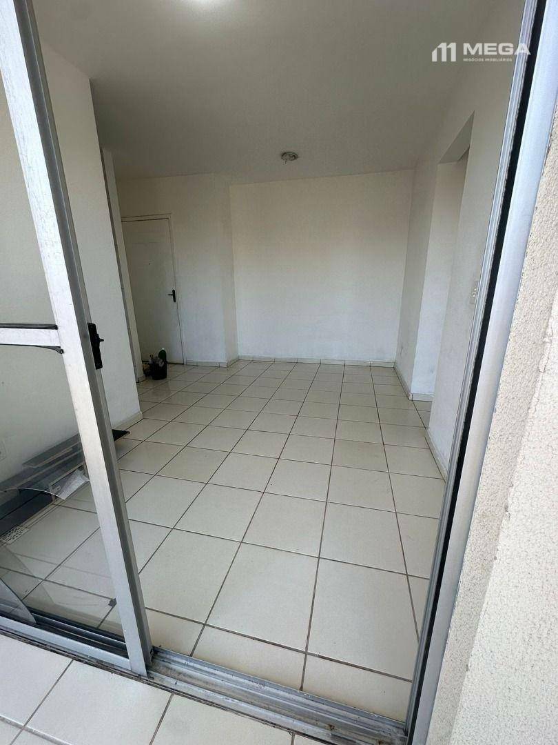 Apartamento à venda com 2 quartos, 48m² - Foto 14