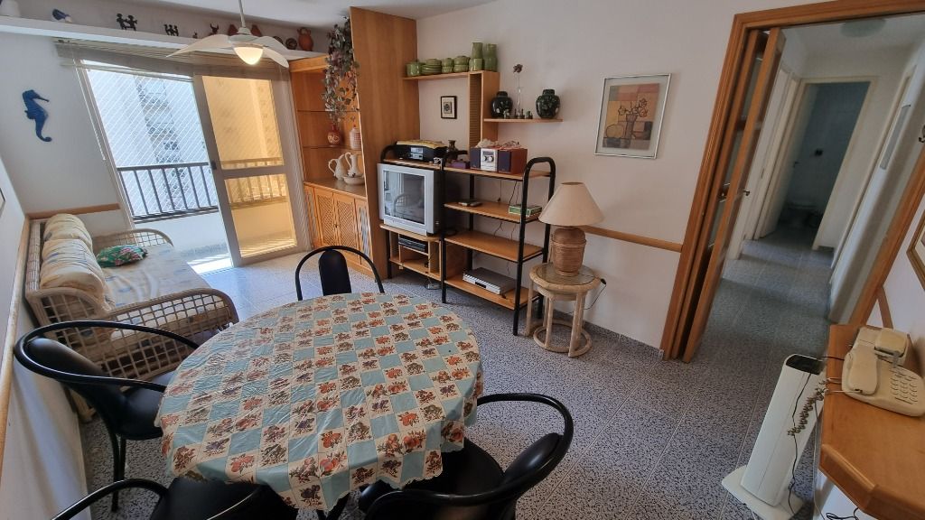 Apartamento à venda com 3 quartos, 75m² - Foto 2