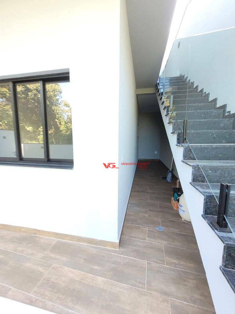 Sobrado à venda e aluguel com 4 quartos, 211m² - Foto 13