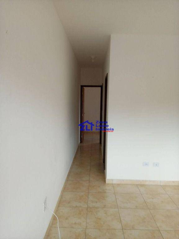 Apartamento à venda com 2 quartos, 37m² - Foto 13