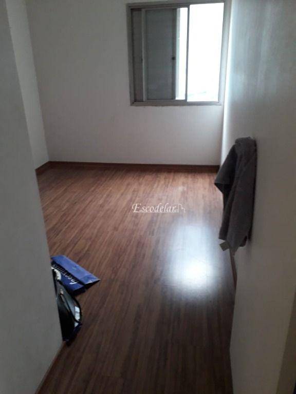 Apartamento à venda com 2 quartos, 64m² - Foto 3