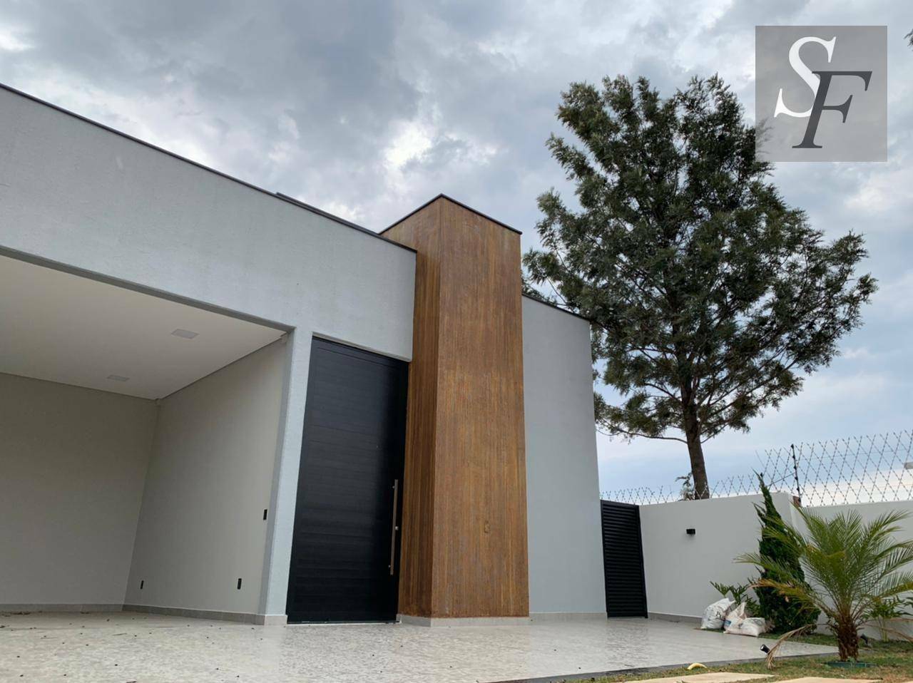 Sobrado à venda com 3 quartos, 295m² - Foto 2