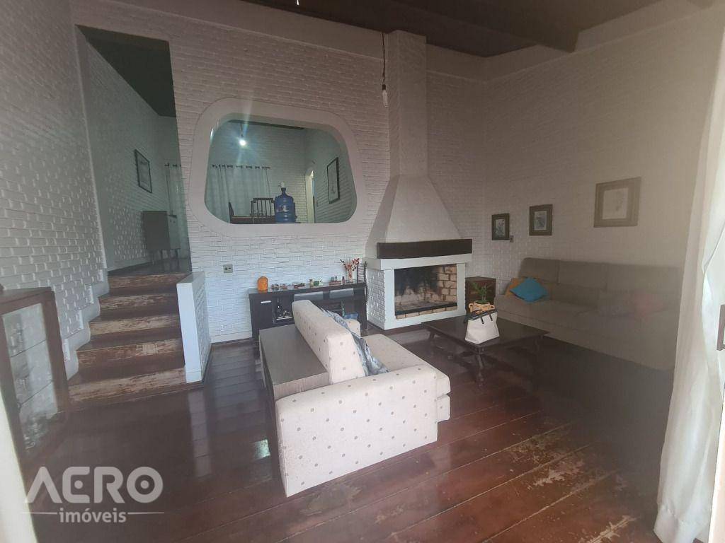 Casa à venda com 3 quartos, 184m² - Foto 15