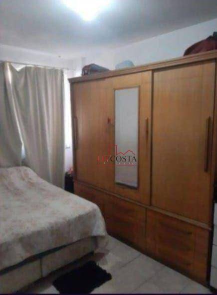 Apartamento à venda com 2 quartos, 75m² - Foto 4