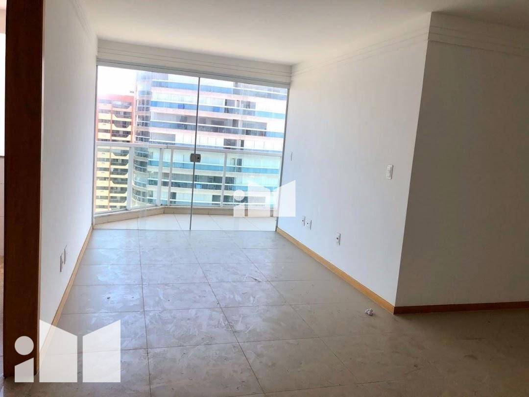 Apartamento à venda com 3 quartos, 105m² - Foto 4