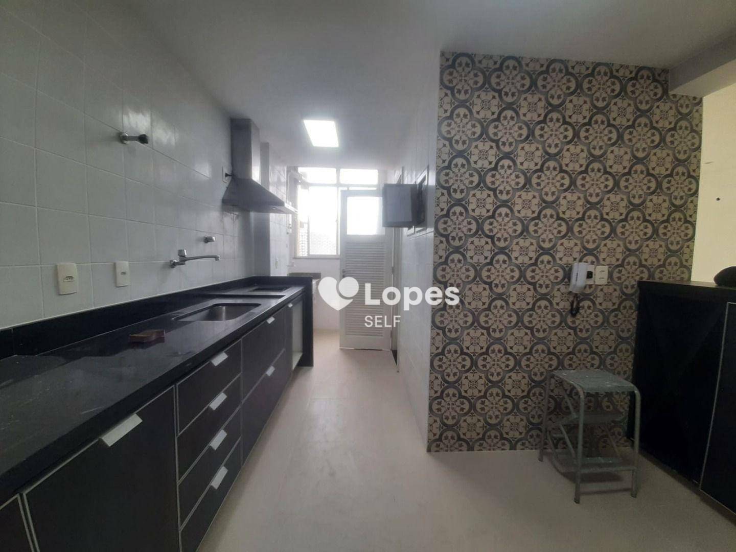 Apartamento à venda com 2 quartos, 75m² - Foto 5