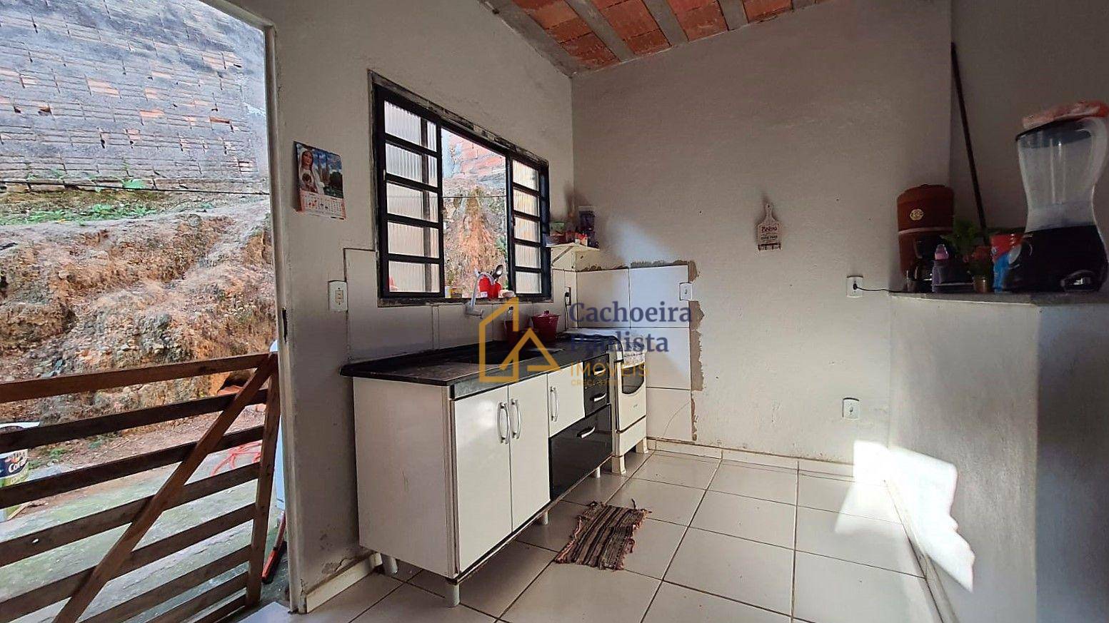 Casa à venda com 2 quartos, 88m² - Foto 6