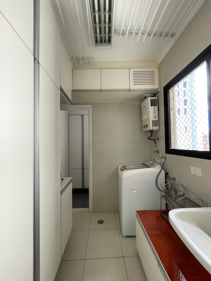 Apartamento para alugar com 3 quartos, 113m² - Foto 12