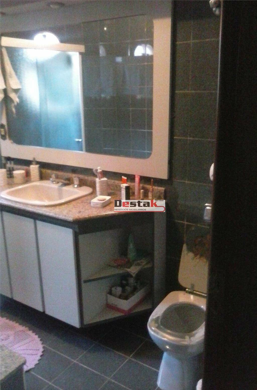 Sobrado à venda com 3 quartos, 200m² - Foto 86