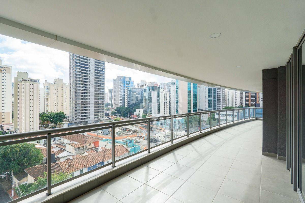 Apartamento à venda com 3 quartos, 134m² - Foto 30