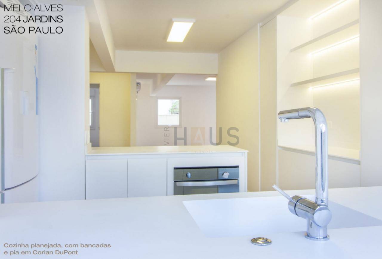 Apartamento à venda com 2 quartos, 125m² - Foto 13