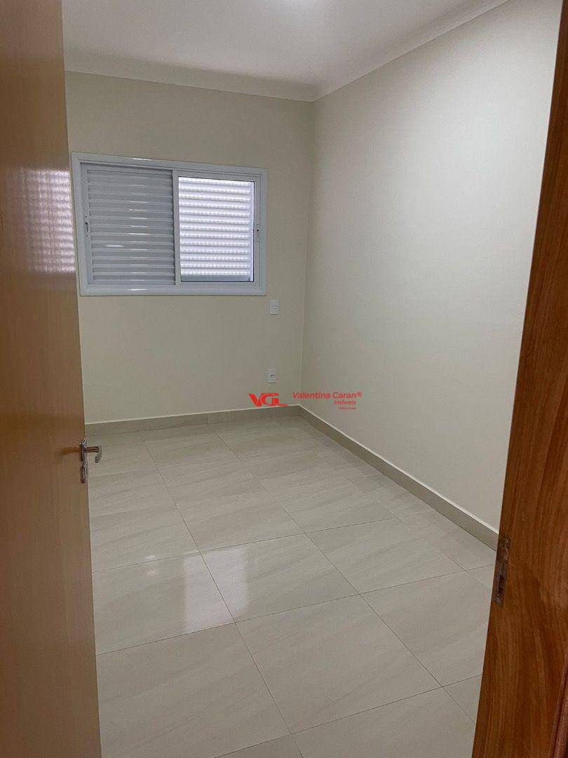 Casa à venda com 2 quartos, 63m² - Foto 11