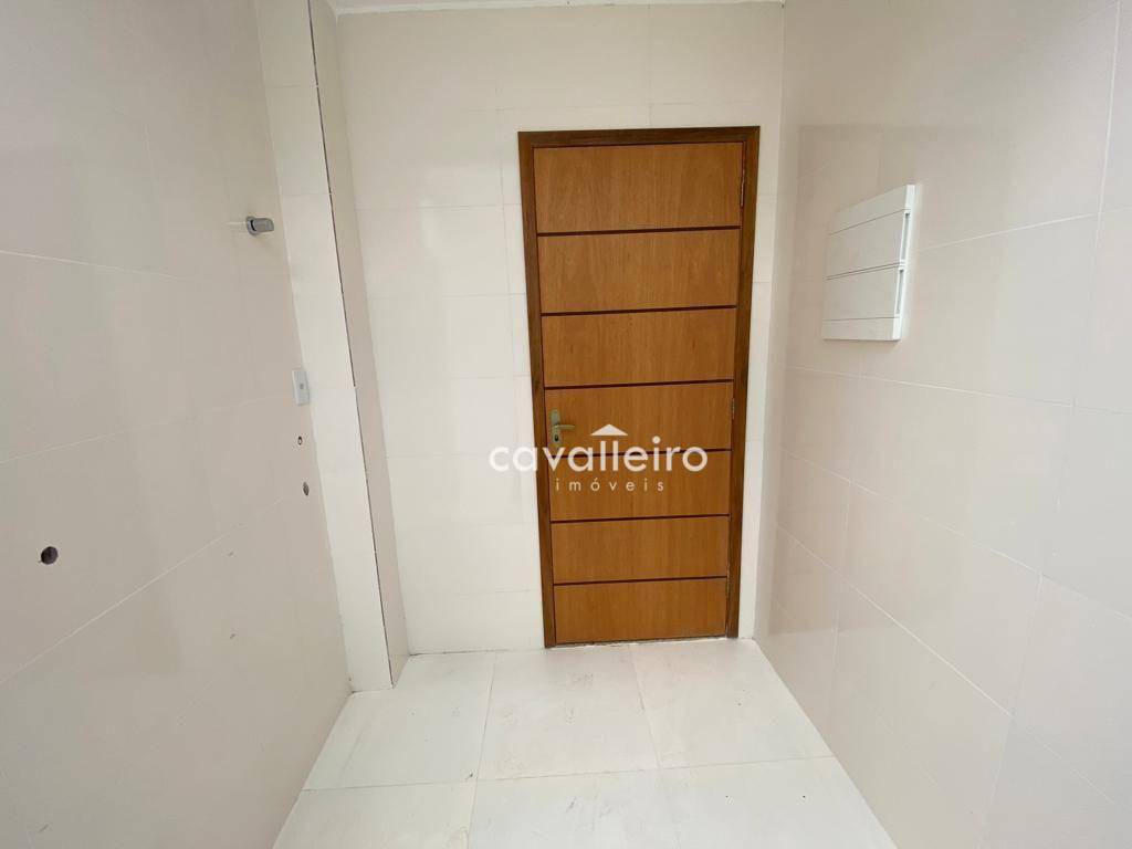 Casa à venda com 2 quartos, 80m² - Foto 10