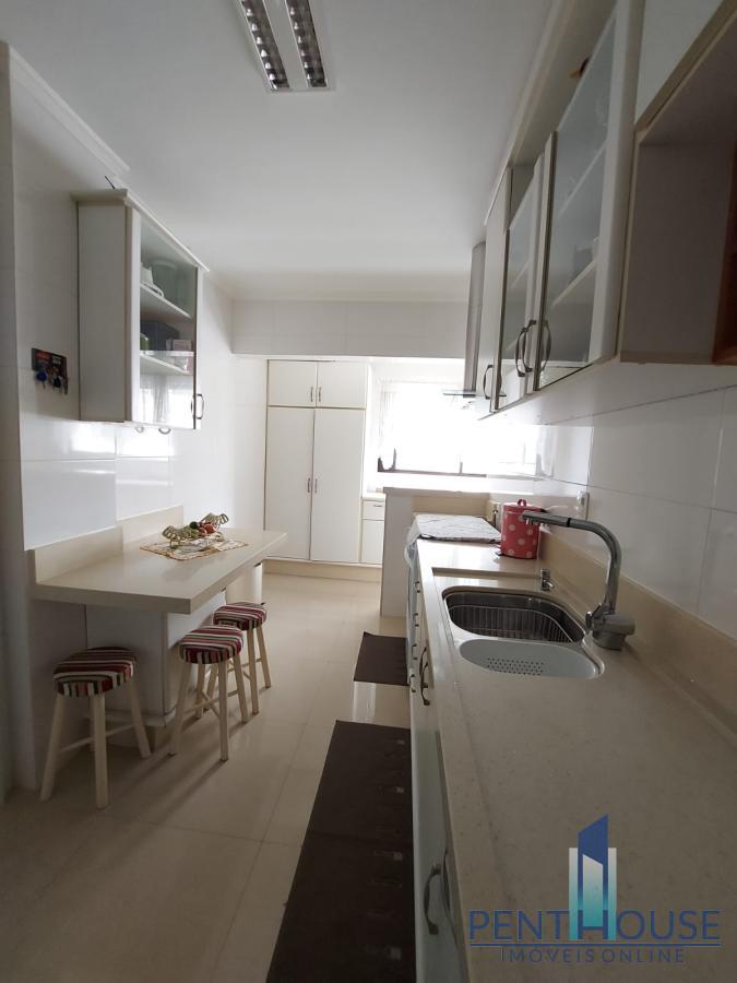 Apartamento à venda com 4 quartos, 135m² - Foto 27