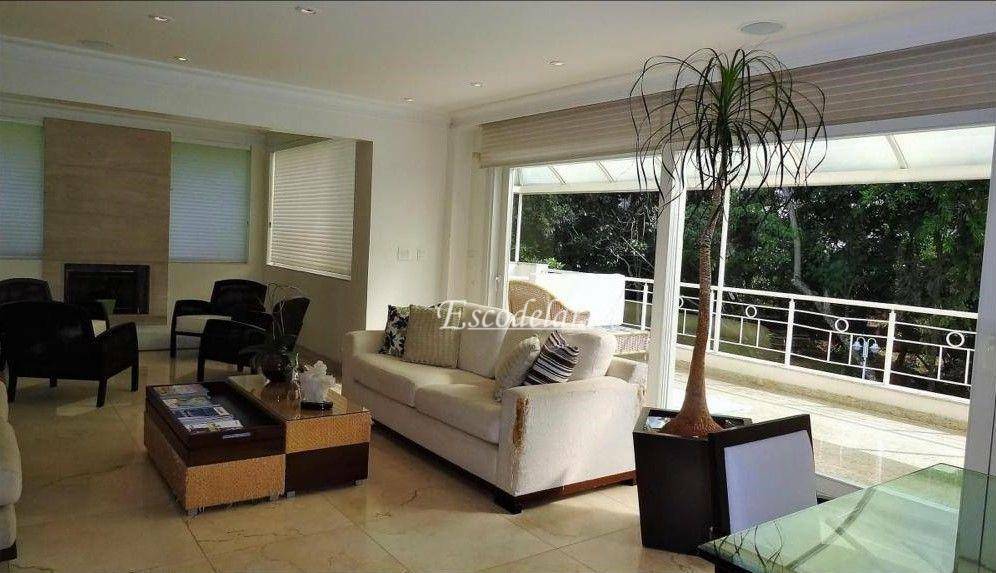 Casa de Condomínio à venda com 4 quartos, 650m² - Foto 2