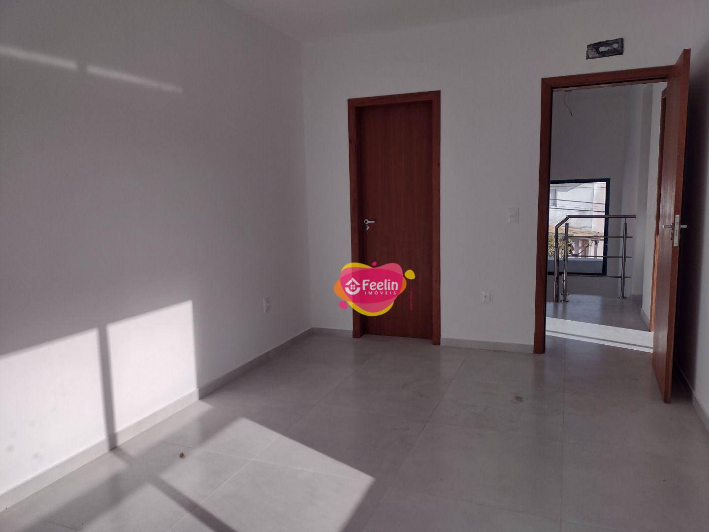 Casa à venda com 4 quartos, 142m² - Foto 14