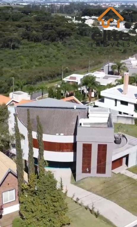 Casa à venda com 4 quartos, 500m² - Foto 2