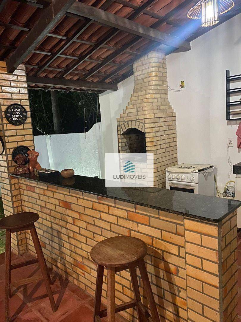 Casa à venda com 4 quartos, 260m² - Foto 8