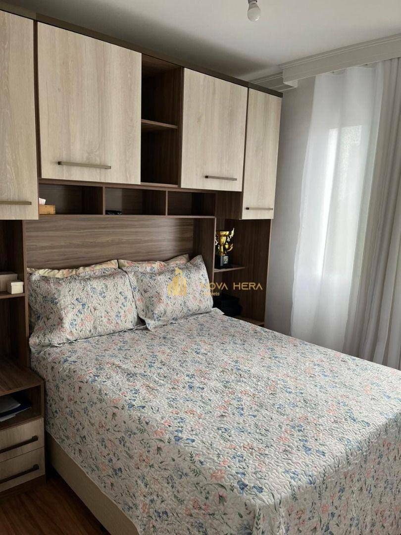 Apartamento à venda com 2 quartos, 52m² - Foto 2