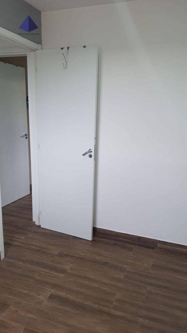 Apartamento à venda com 2 quartos, 40m² - Foto 11