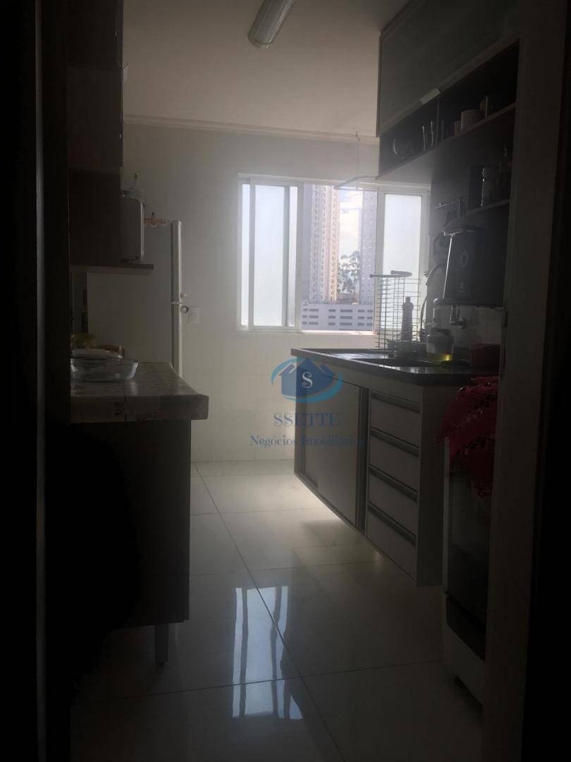 Apartamento à venda com 2 quartos, 56m² - Foto 20