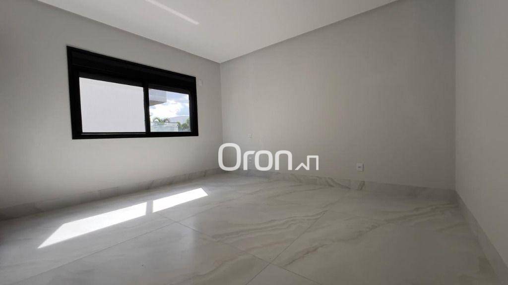 Sobrado à venda com 4 quartos, 270m² - Foto 18