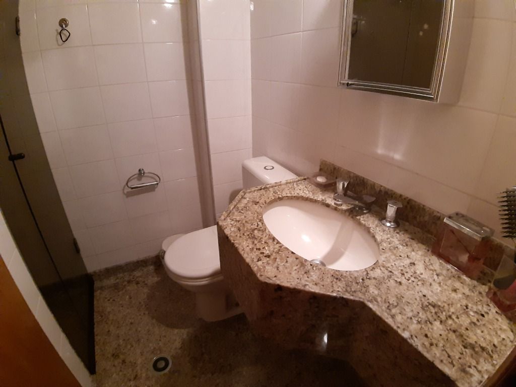 Apartamento à venda com 3 quartos, 150m² - Foto 19