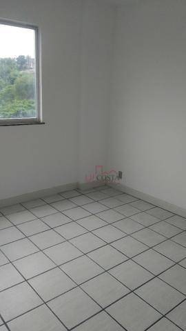 Apartamento à venda com 2 quartos, 65m² - Foto 11