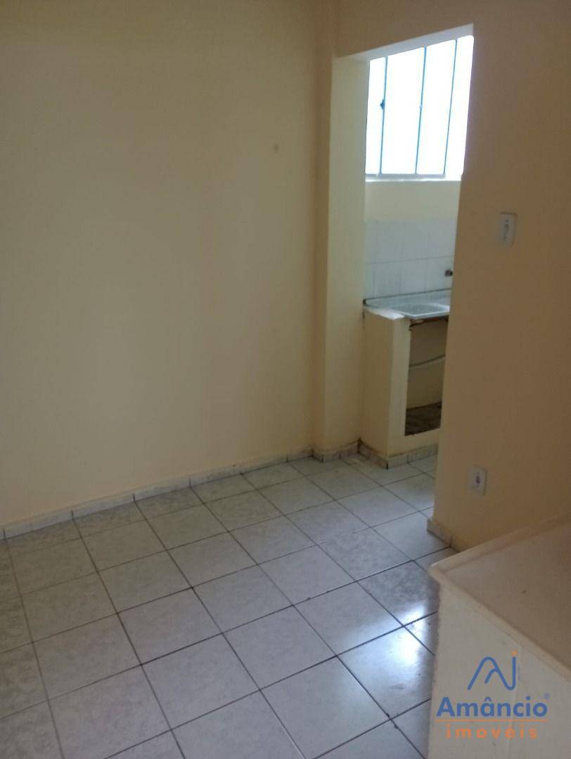 Apartamento à venda com 2 quartos, 54m² - Foto 12