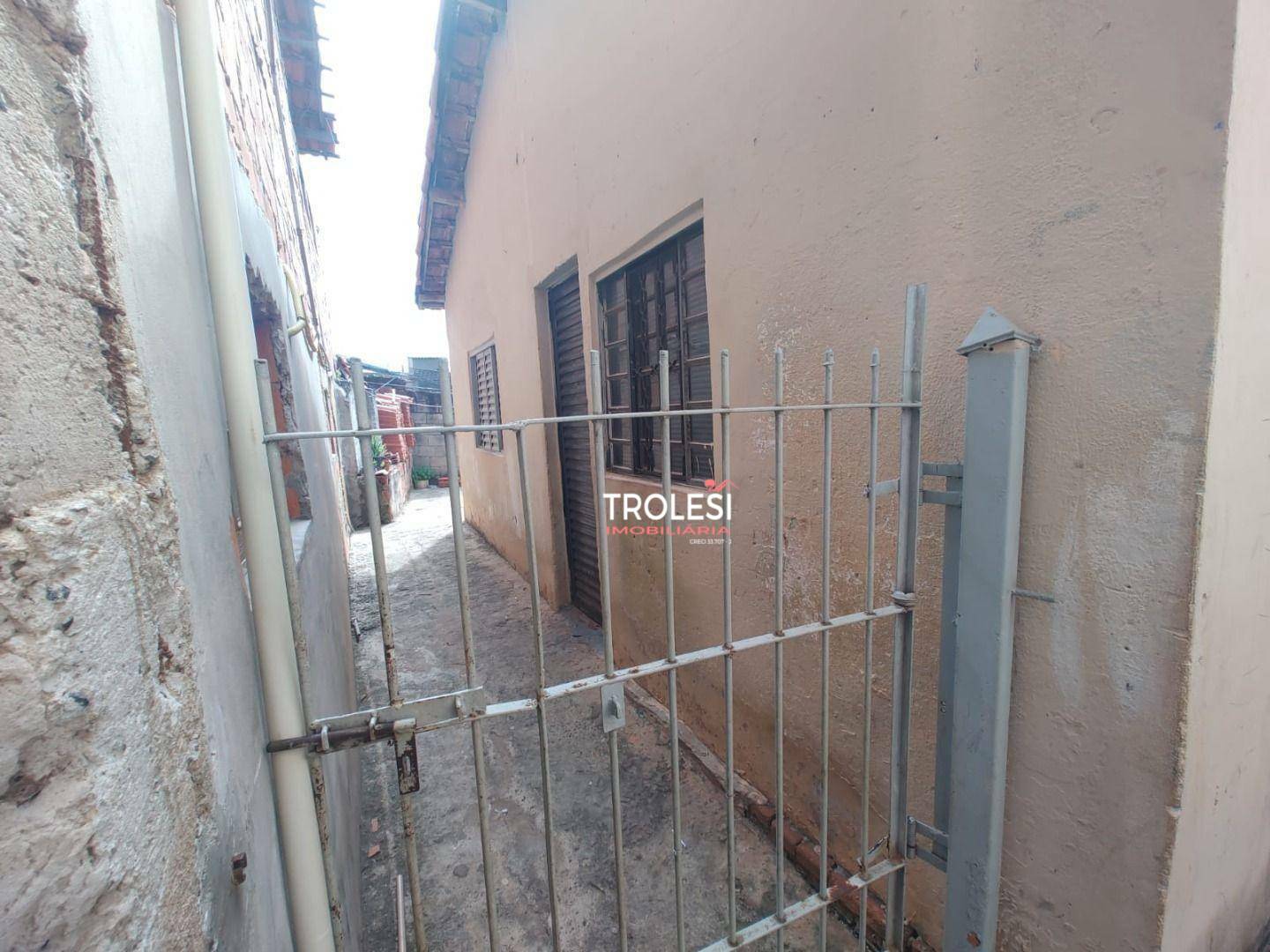 Casa, 6 quartos, 250 m² - Foto 2