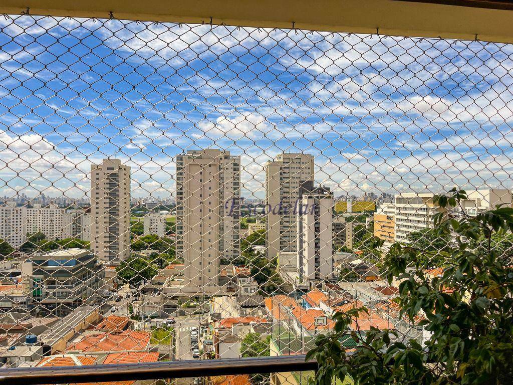 Apartamento à venda com 3 quartos, 148m² - Foto 17