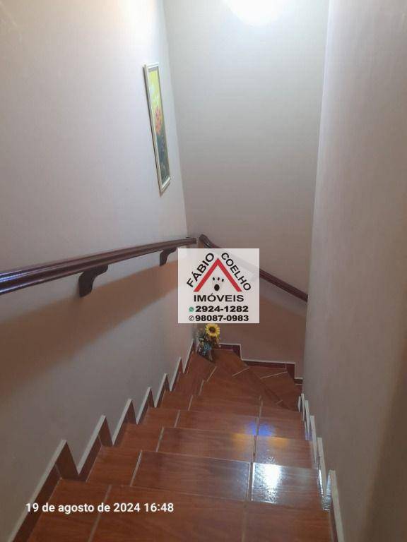 Sobrado à venda com 2 quartos, 135m² - Foto 17