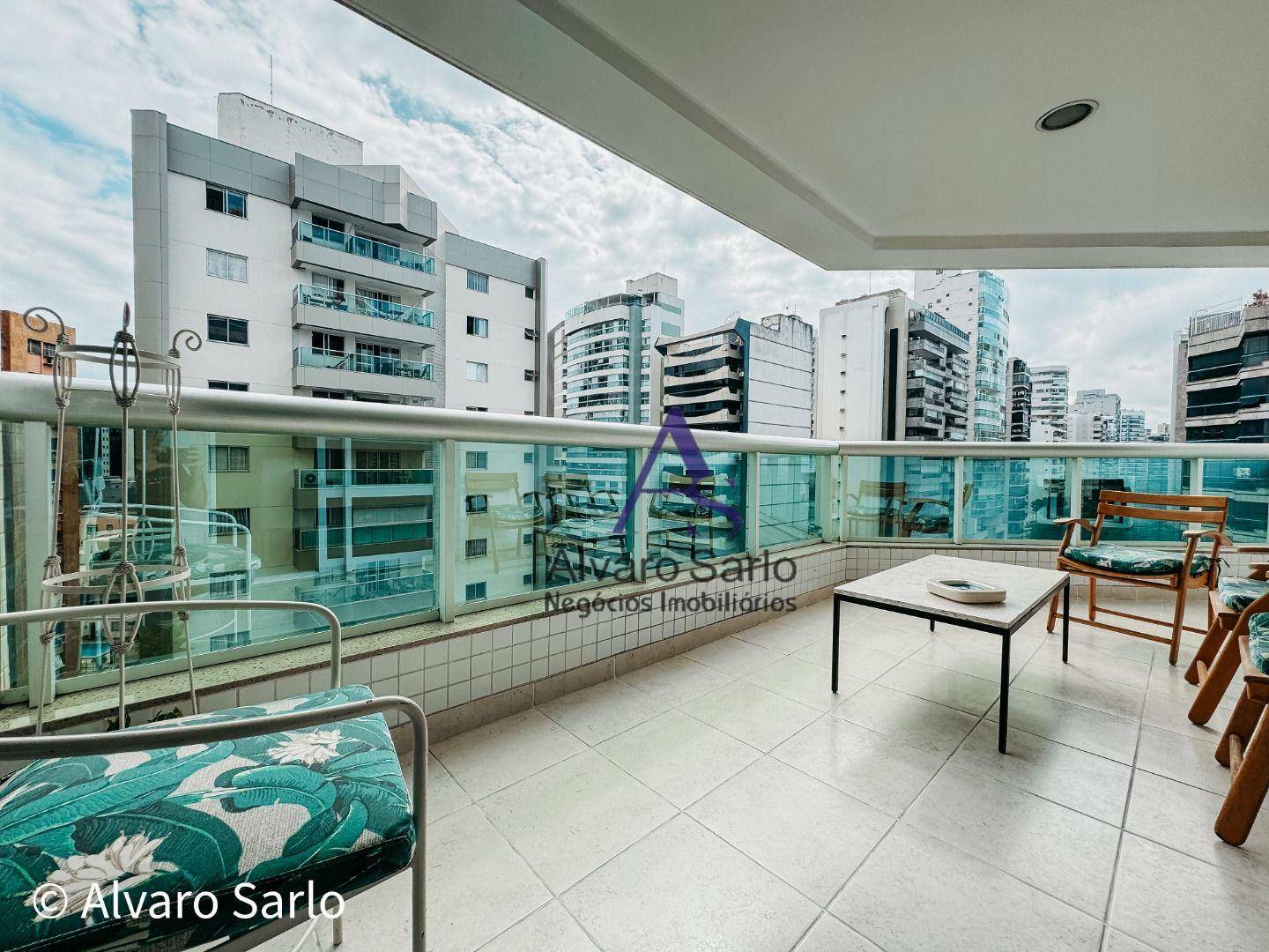 Apartamento à venda com 4 quartos, 180m² - Foto 6