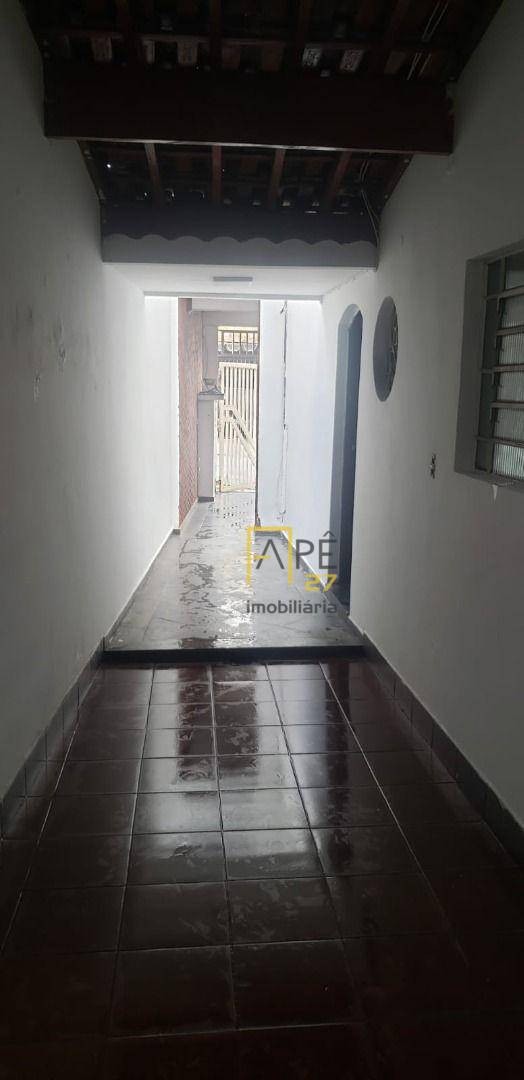 Sobrado à venda e aluguel com 3 quartos, 180m² - Foto 26