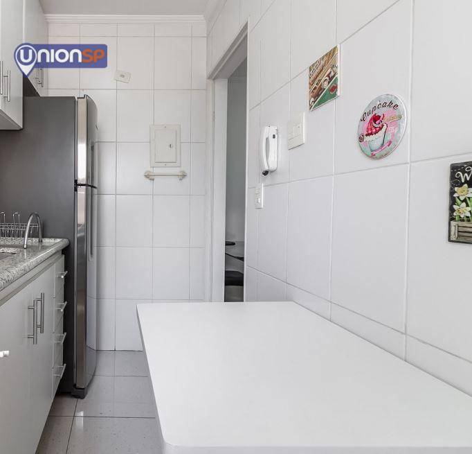 Apartamento à venda com 1 quarto, 49m² - Foto 13